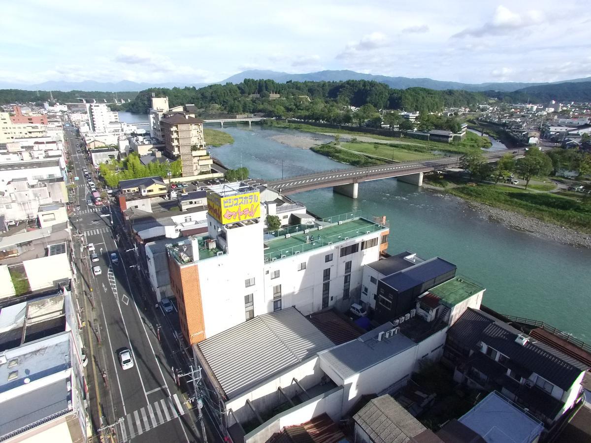 Business Hotel Central Hitoyoshi Bagian luar foto